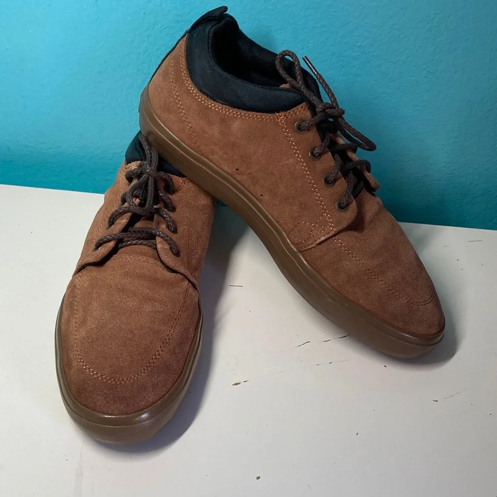Globe Brown Suede Skater Sneakers Casual Shoes Size 40.5 US Men’s 8